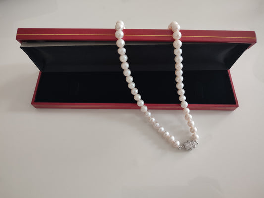 minimalist inci kolye