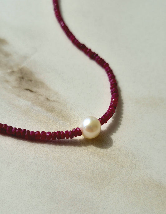 Doğal Yakut Taşlı Gerçek İnci Kolye